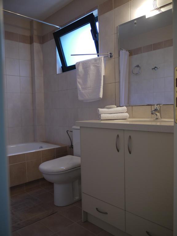 Portela Apartments Kampoula Keratókambosz Kültér fotó