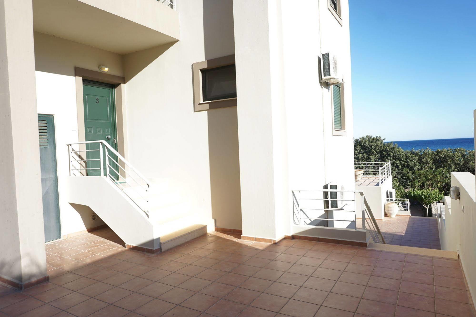 Portela Apartments Kampoula Keratókambosz Kültér fotó