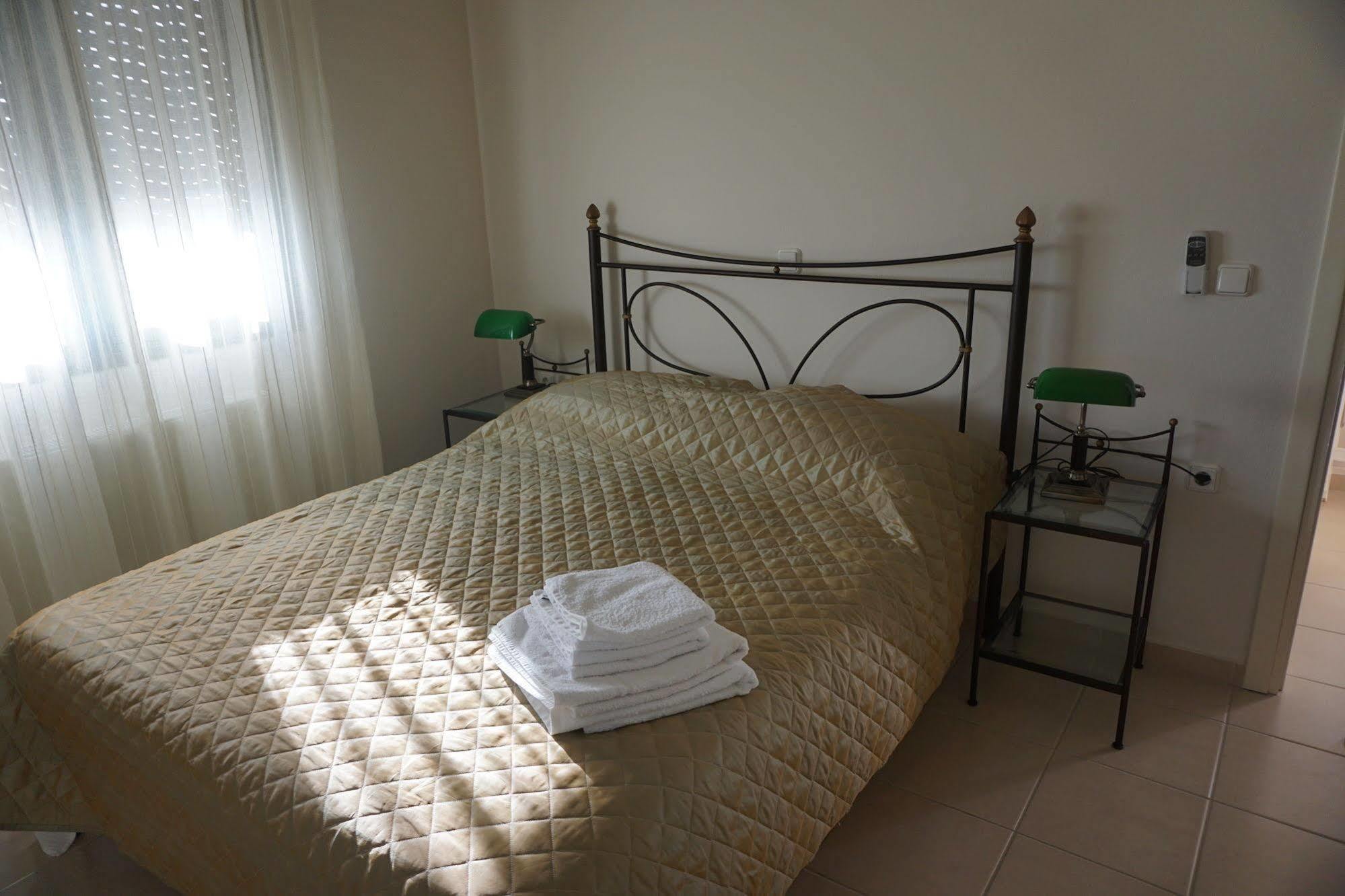 Portela Apartments Kampoula Keratókambosz Kültér fotó
