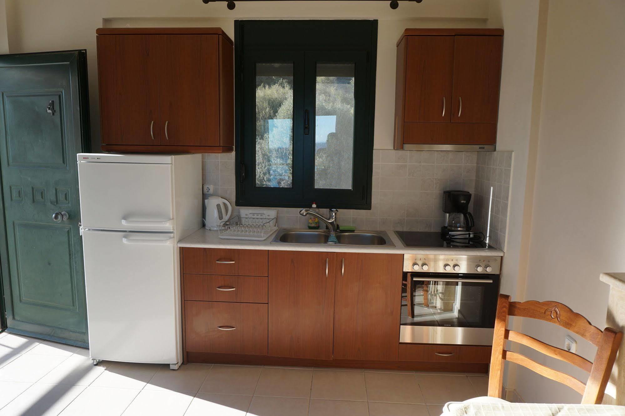 Portela Apartments Kampoula Keratókambosz Kültér fotó